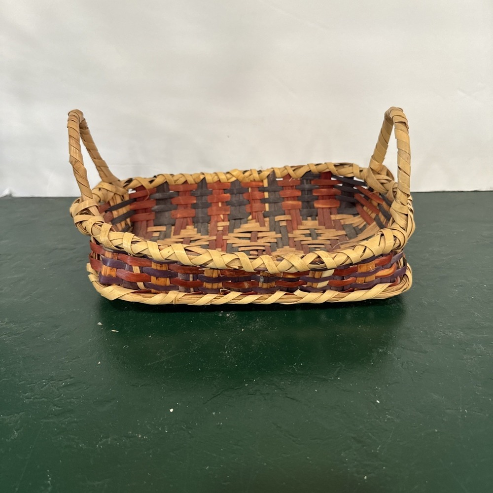 Small Choctaw Bread Basket Vintage